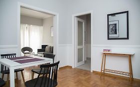 Modern Apartment Next To Acropolis Athina